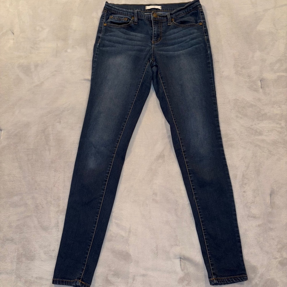 Altar'd State Womens Dark Wash Skinny Jeans Blue Denim Size 27 Stretch Mid Rise